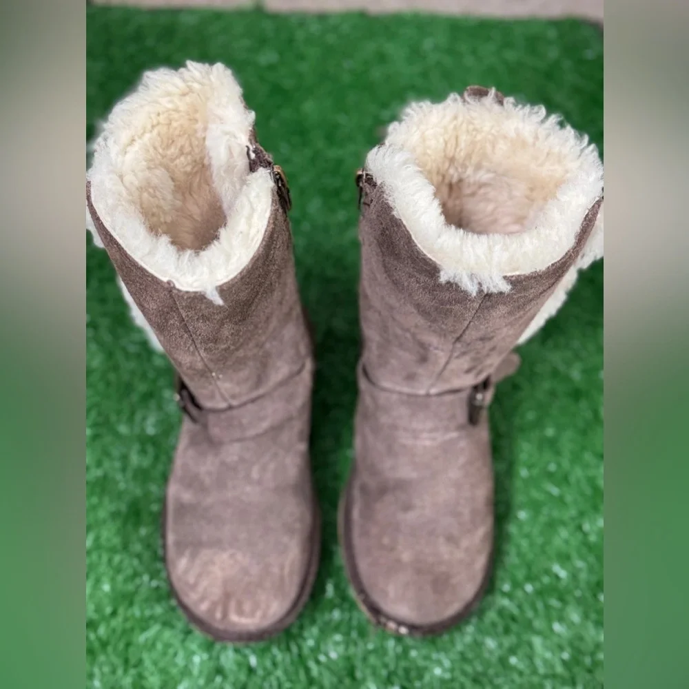 Ugg Magda 1017352K Brown kids‎ Water Resistant Boot Size 13